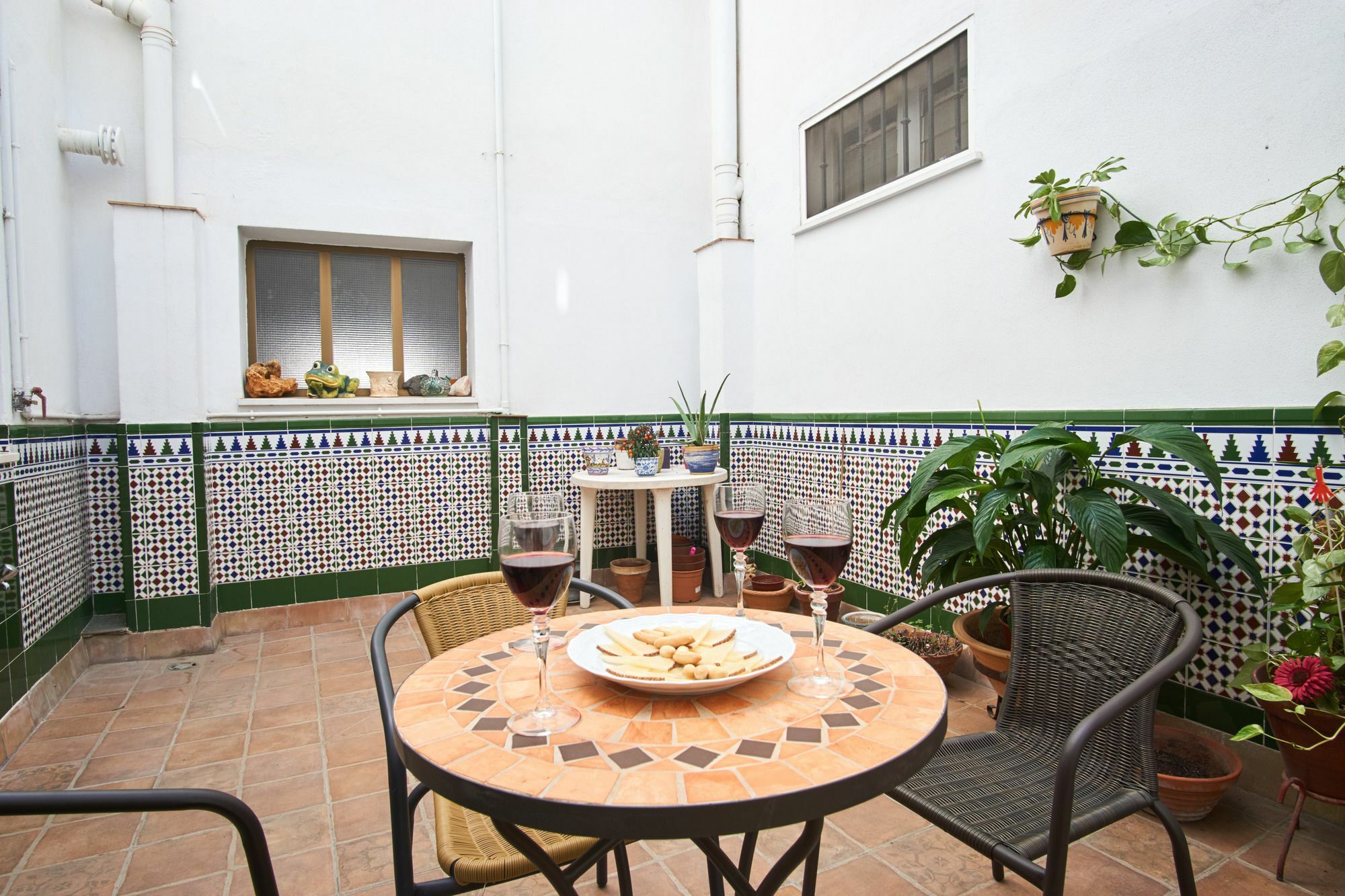 Patio En El Corazon De Triana Apartamento